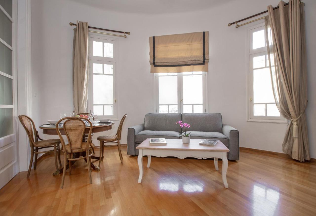Neoclassical Apartment Close To Syntagma-Plaka By Ghh Atenas Exterior foto