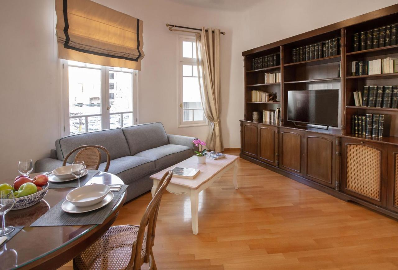 Neoclassical Apartment Close To Syntagma-Plaka By Ghh Atenas Exterior foto
