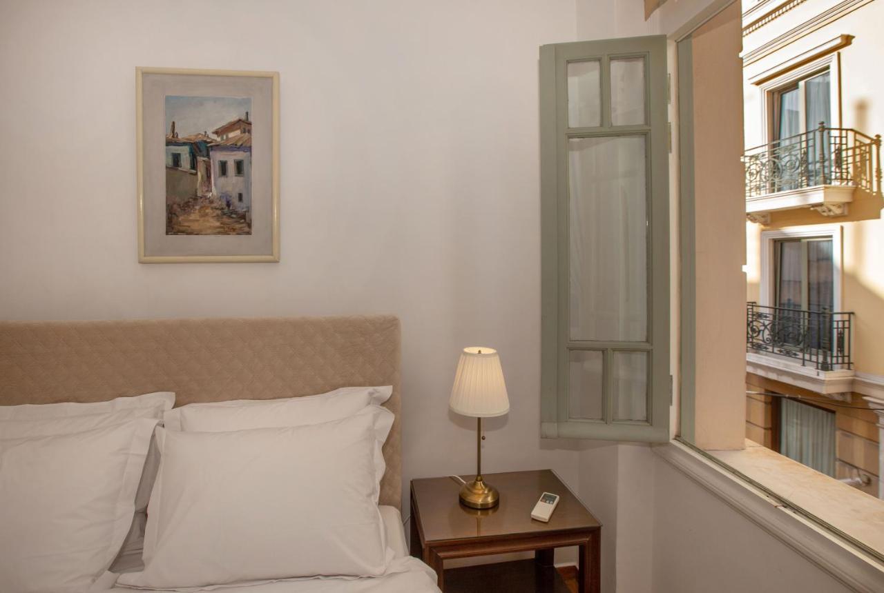 Neoclassical Apartment Close To Syntagma-Plaka By Ghh Atenas Exterior foto
